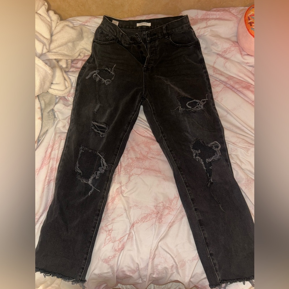 PacSun Black Wash Distressed Jeans